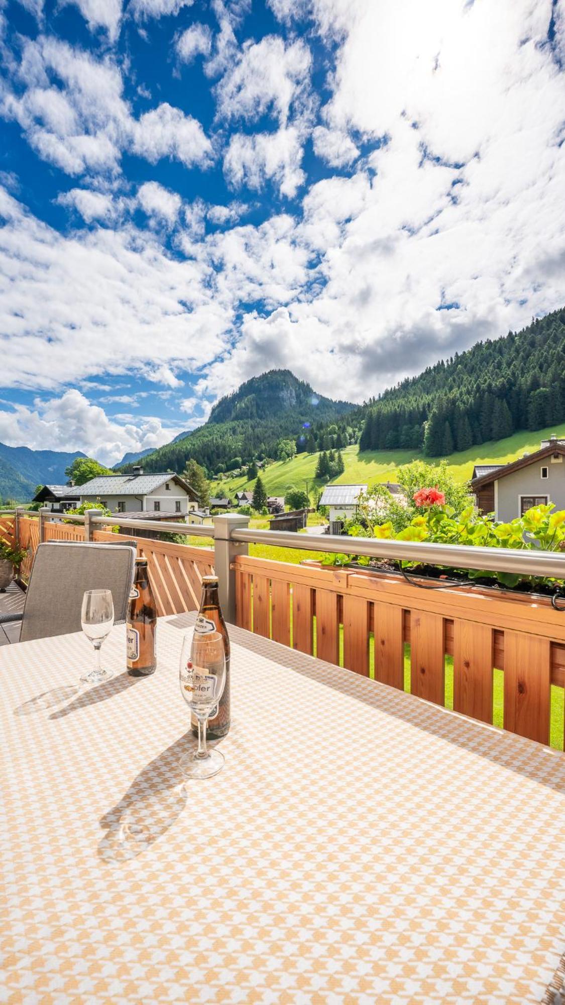 Hotel Haus Friedrich Gosau Exterior foto